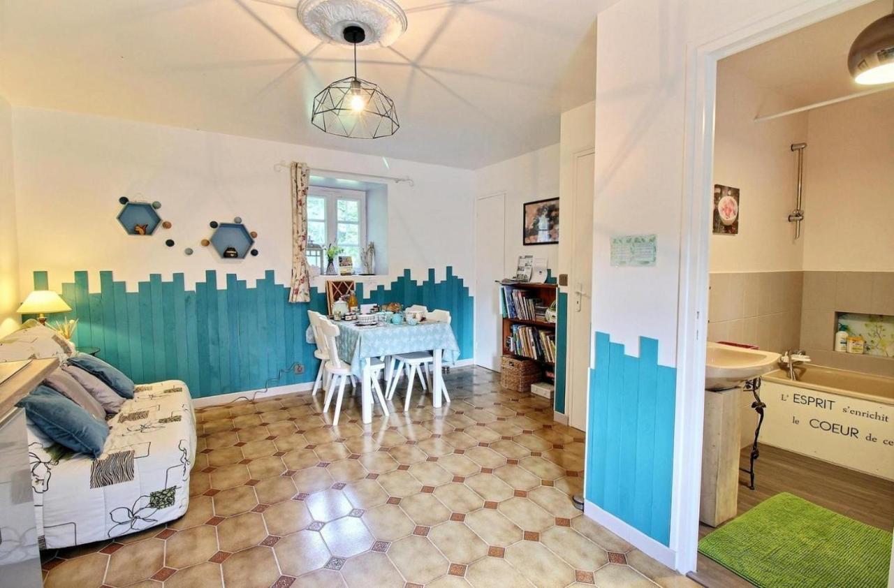 La Fontaine Airmeth Bed and Breakfast Ploërdut Esterno foto