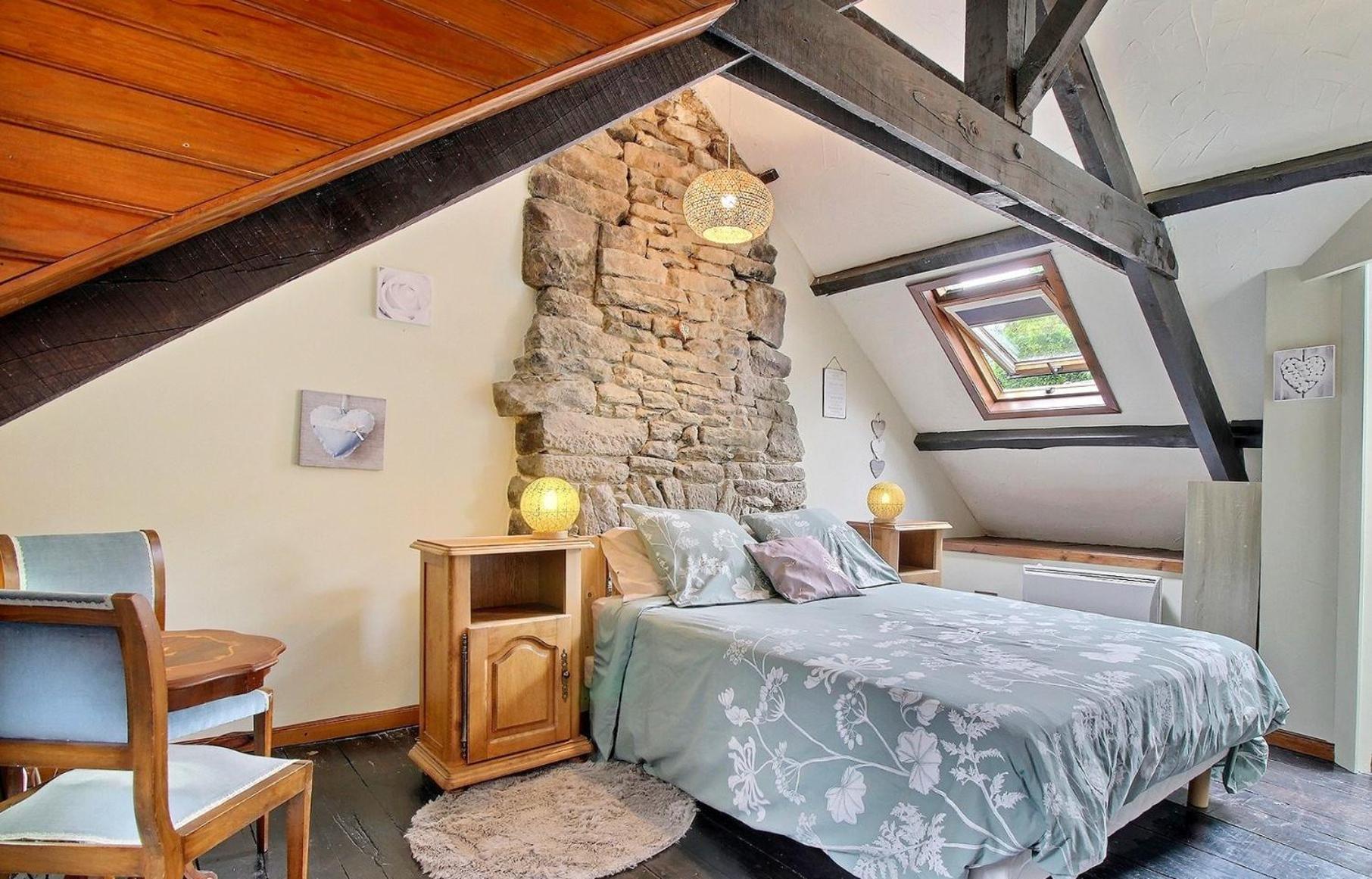 La Fontaine Airmeth Bed and Breakfast Ploërdut Esterno foto